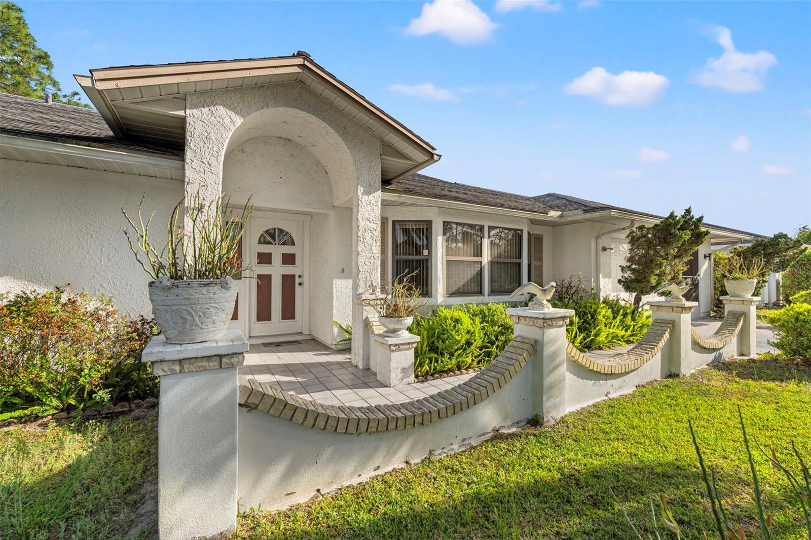 20 FORSYTHE LANE