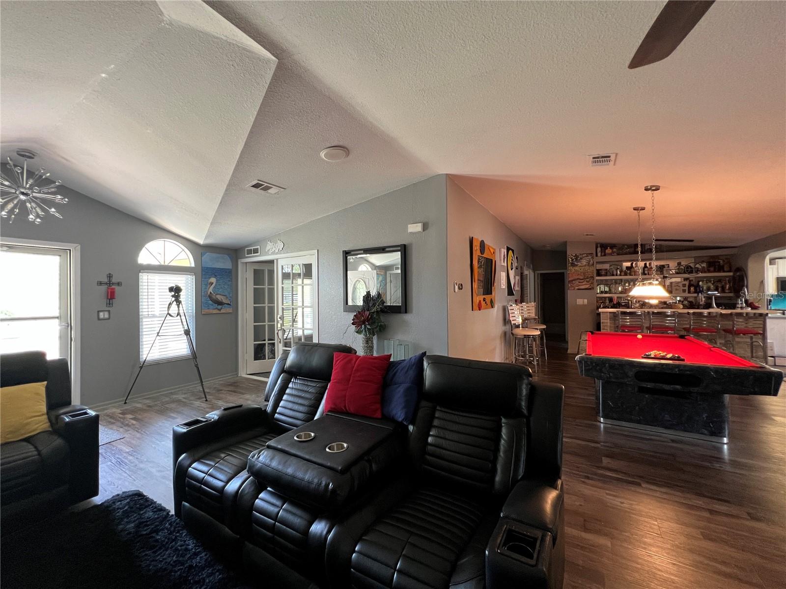 SUNNY HIGHLANDS SUB - Residential