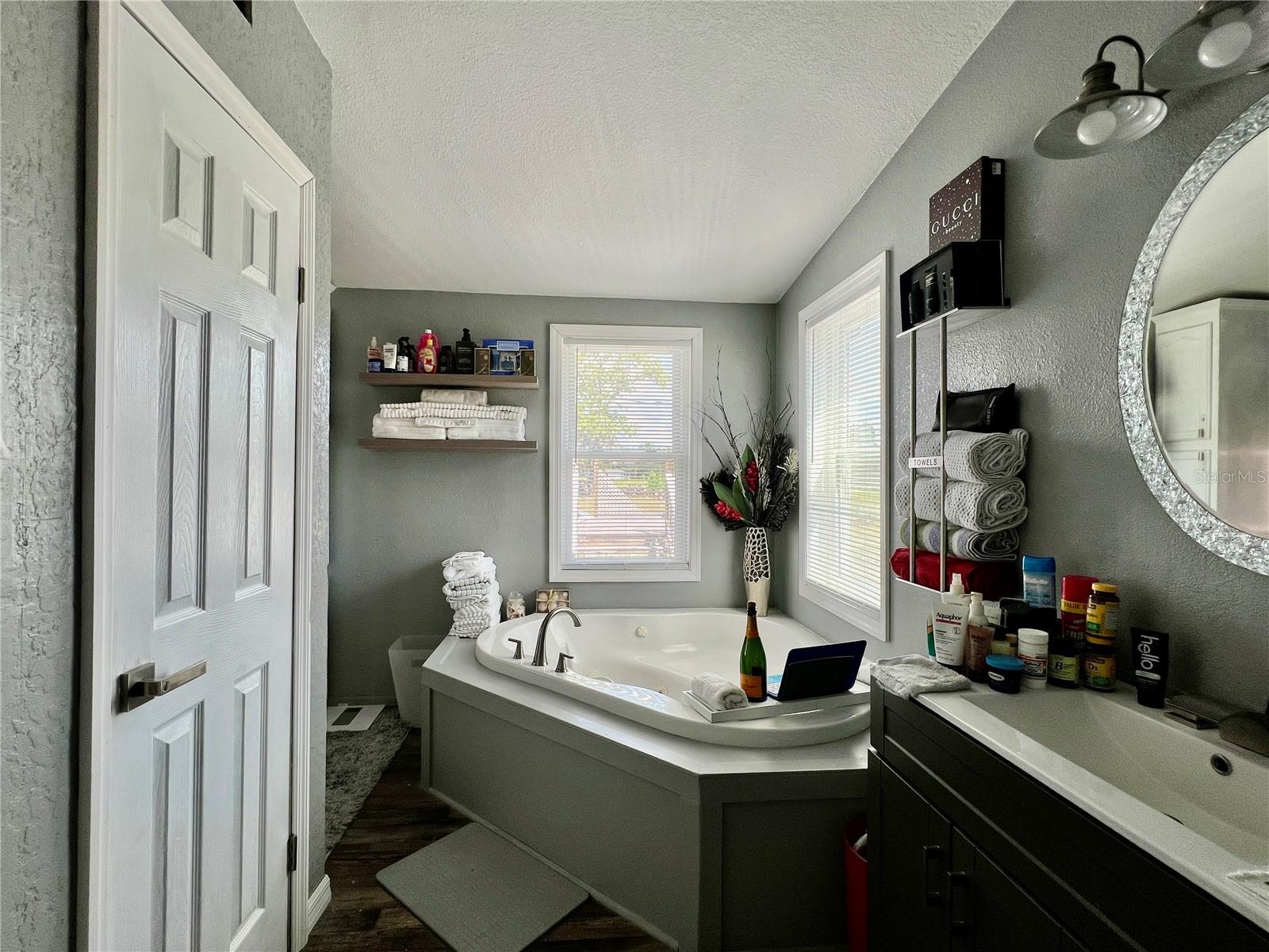 SUNNY HIGHLANDS SUB - Residential