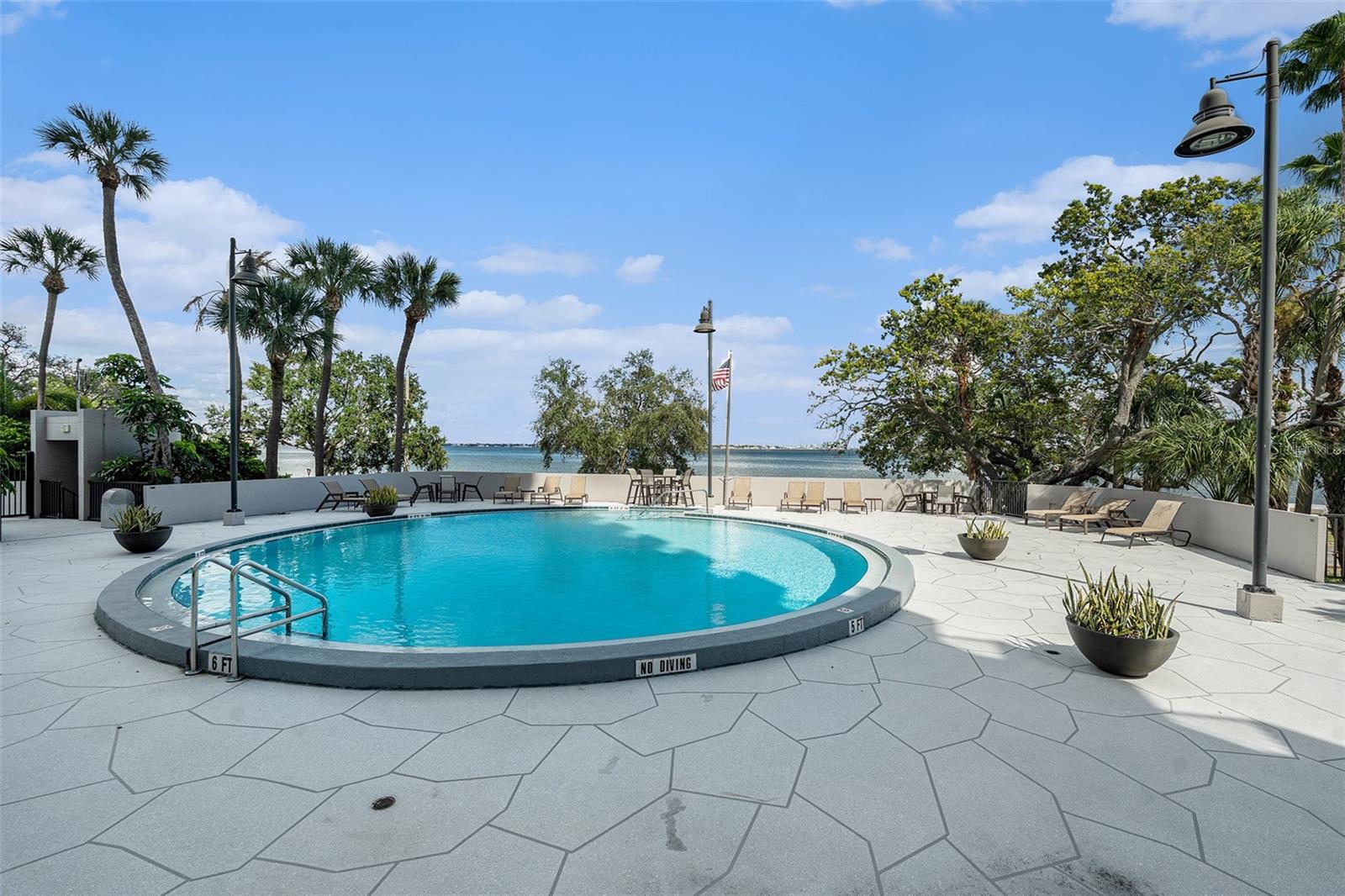 THE PINNACLE APTS A CONDO - Residential