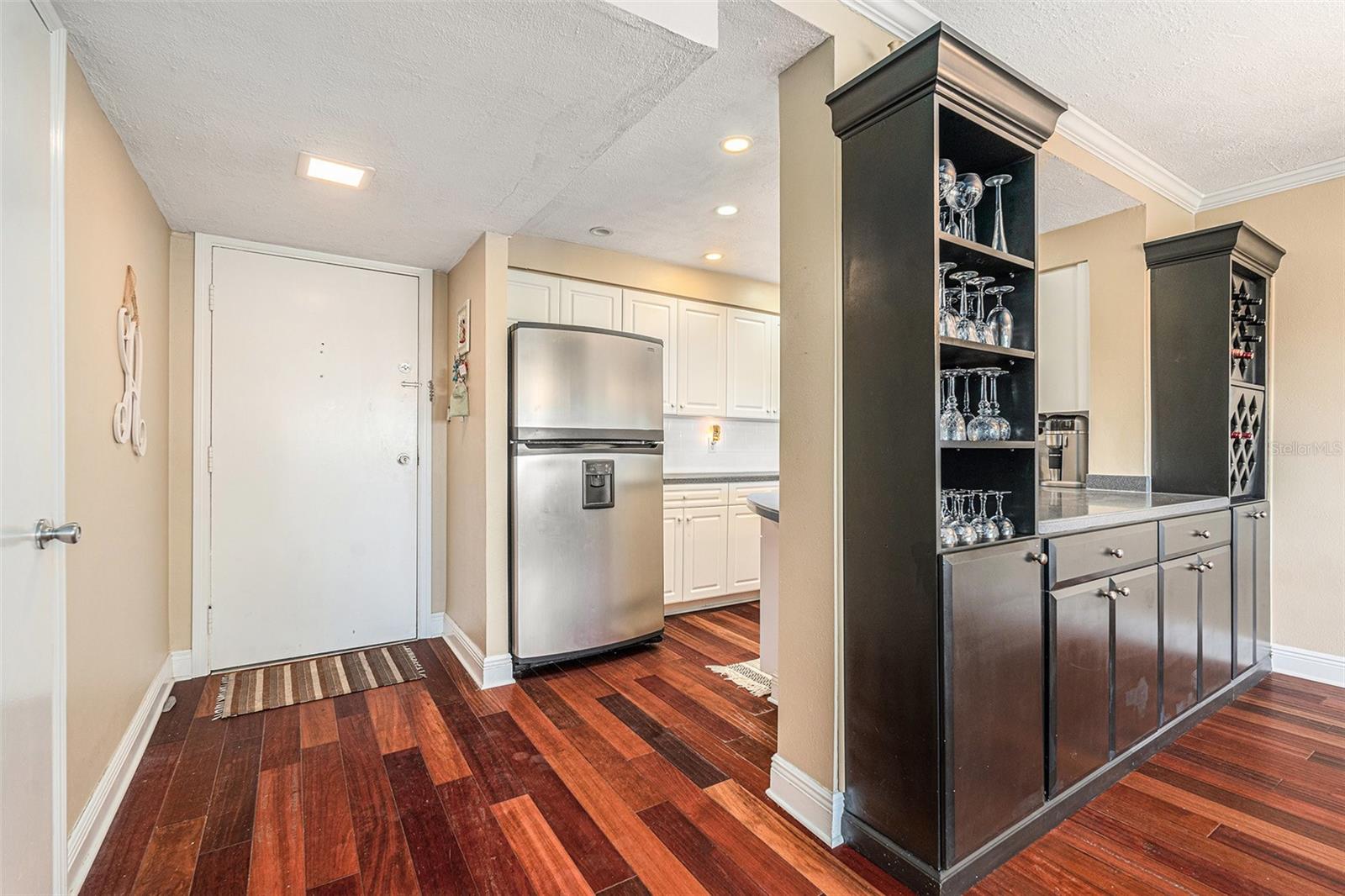 THE PINNACLE APTS A CONDO - Residential