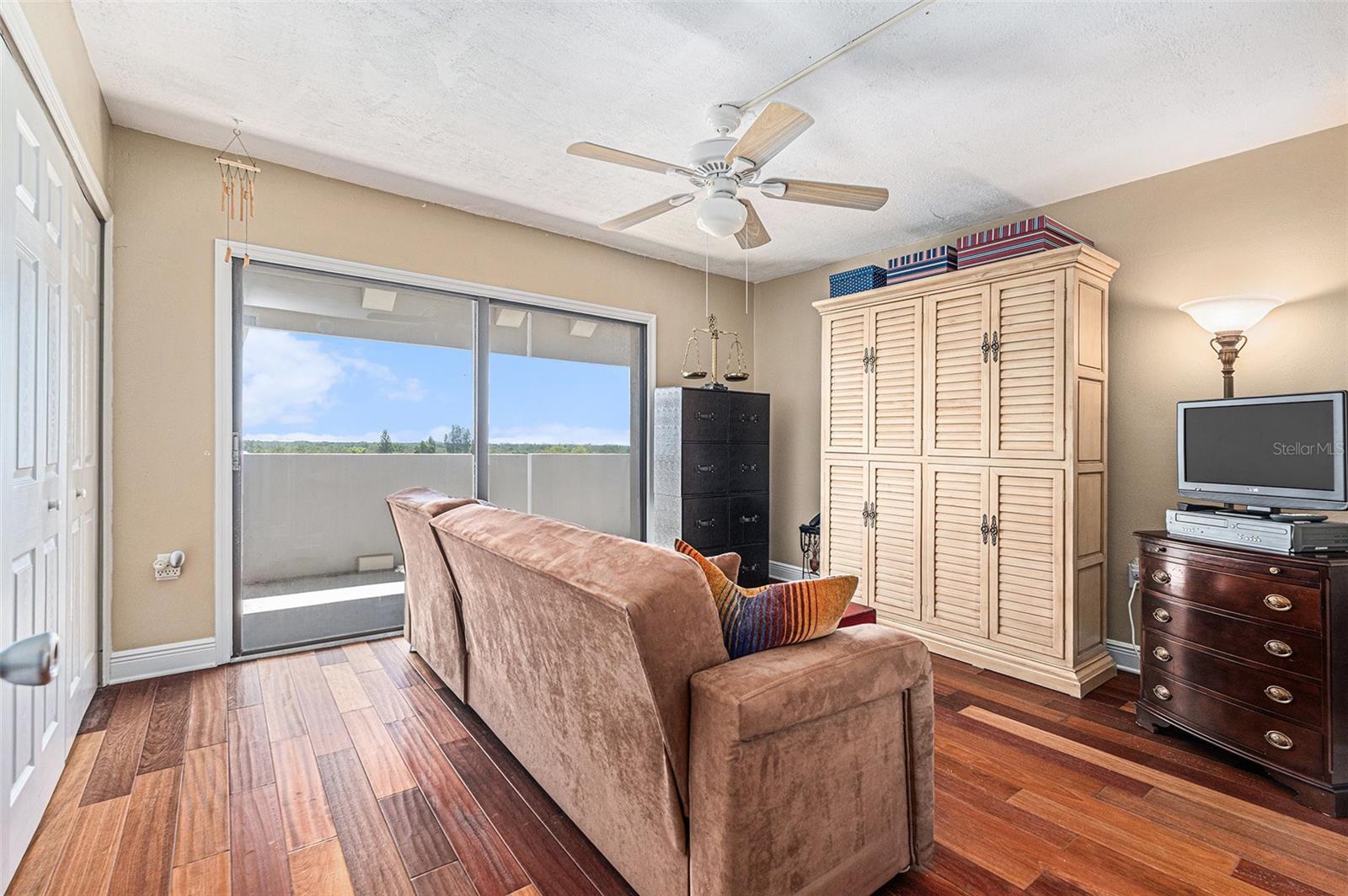 THE PINNACLE APTS A CONDO - Residential