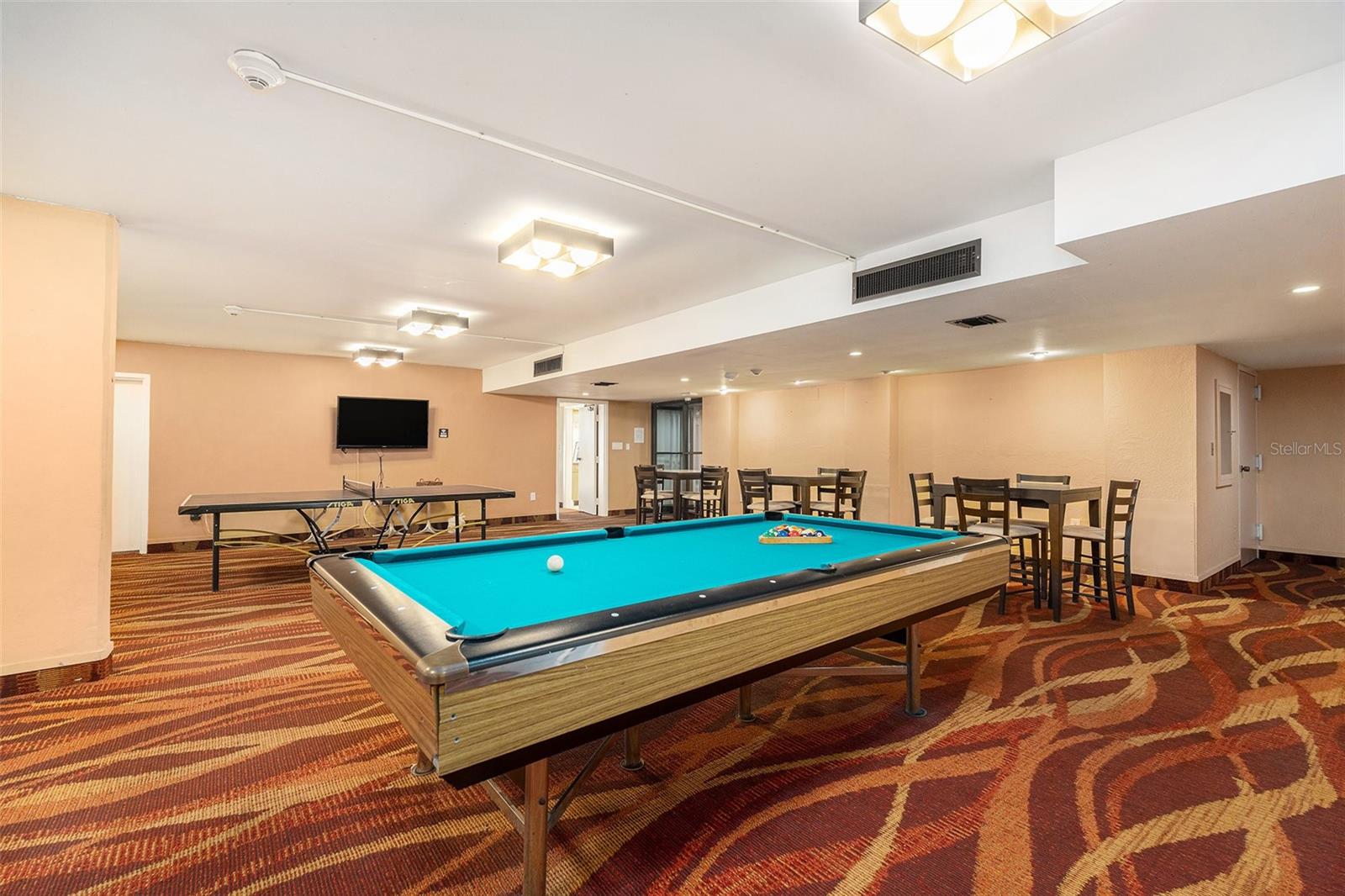 THE PINNACLE APTS A CONDO - Residential