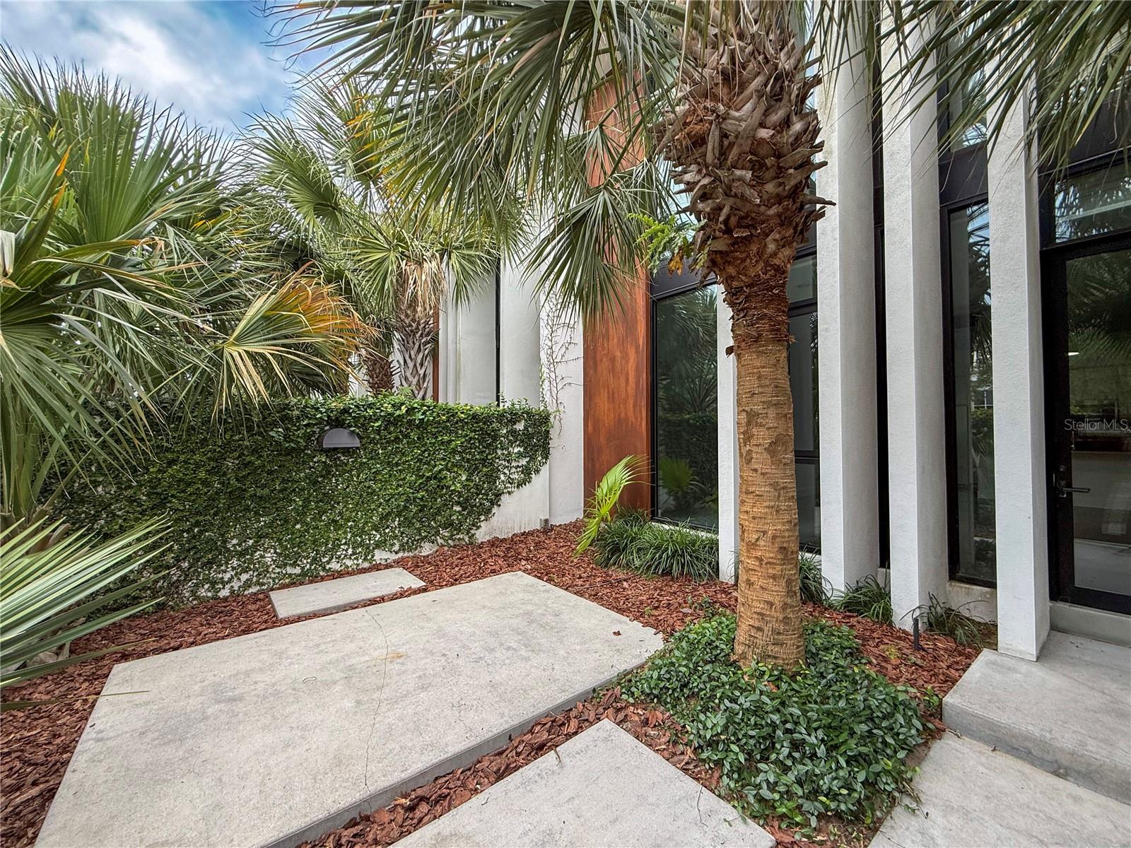 154 2ND STREET SW Unit 7