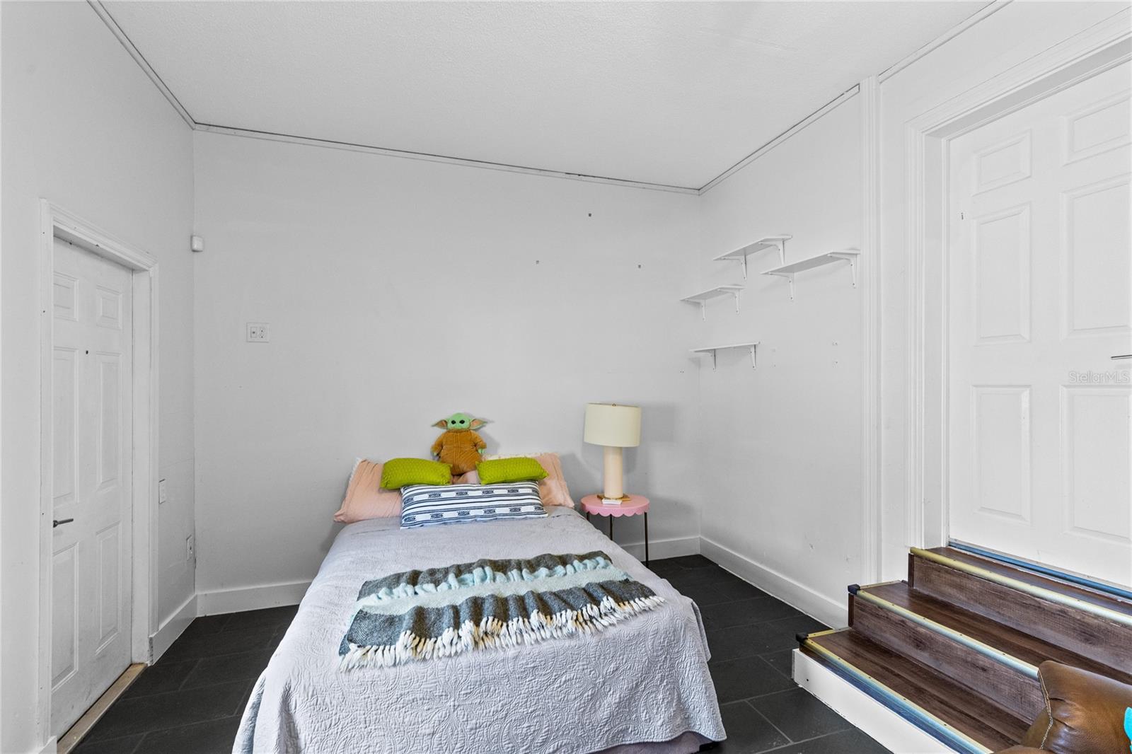 ALBERT LEE RIDGE FIRST ADD - Residential