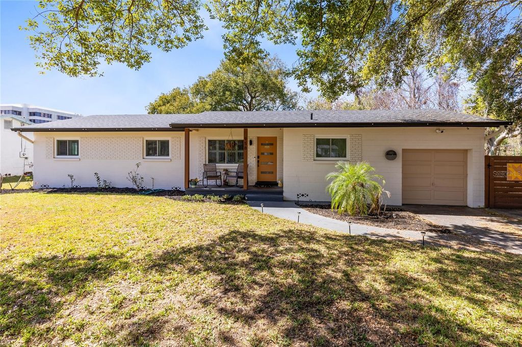 Photo of 958 Hanover Avenue, Winter Park, FL 32789 (MLS # O6388088)