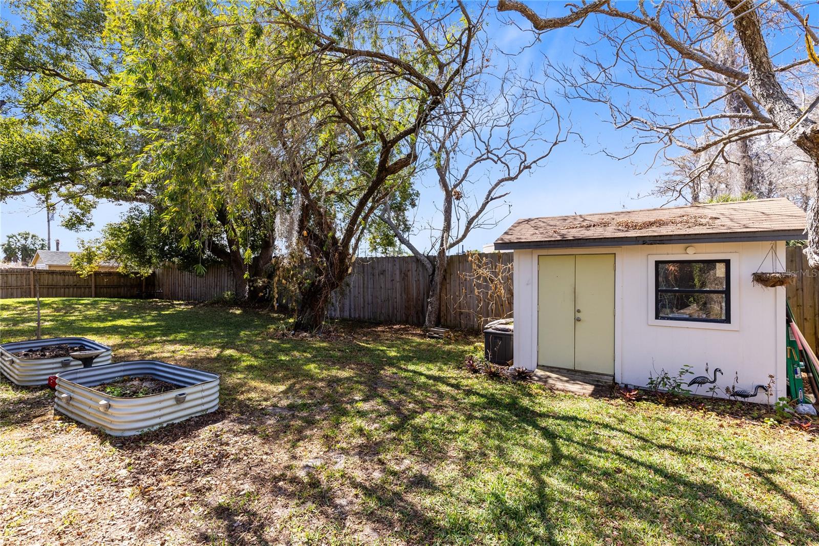 ALBERT LEE RIDGE FIRST ADD - Residential