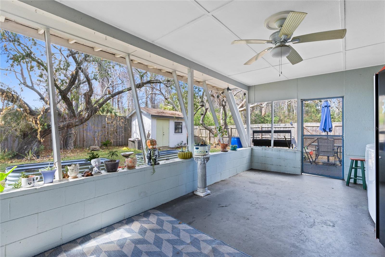 ALBERT LEE RIDGE FIRST ADD - Residential