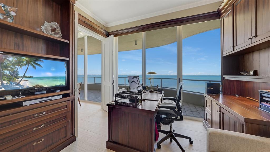 GRAND BAY 1 - Residential