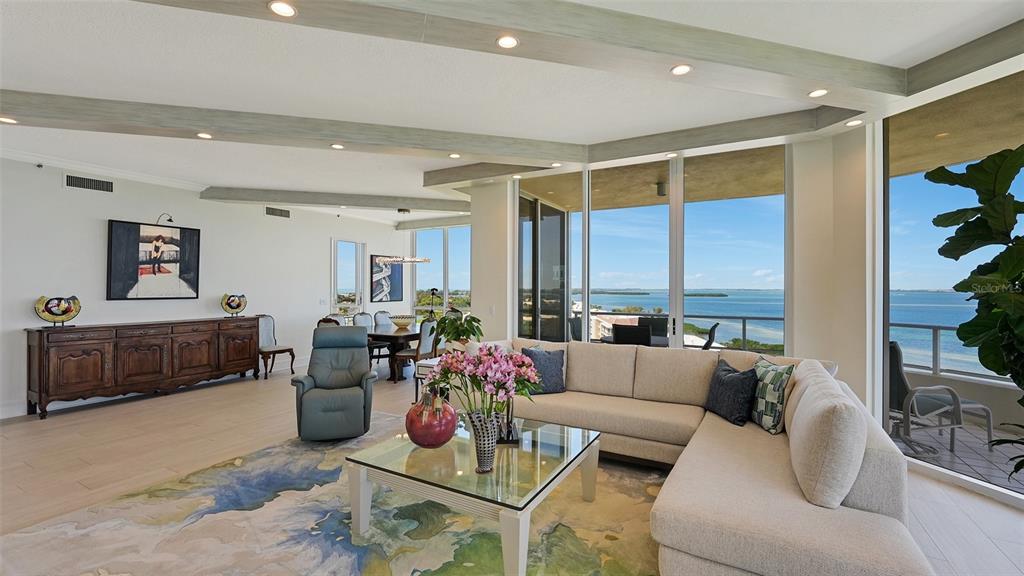 GRAND BAY 1 - Residential