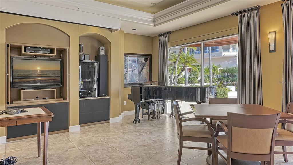 GRAND BAY 1 - Residential