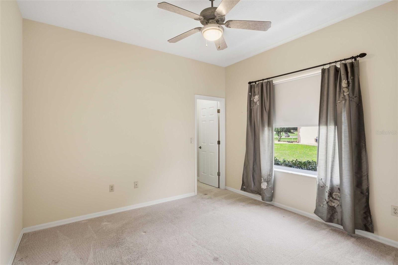 LAUREL RIDGE 02 - Residential