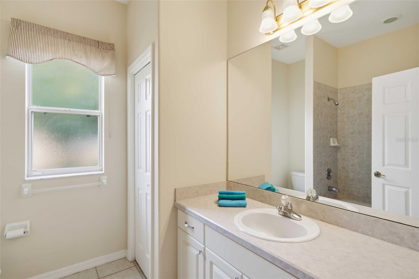 LAUREL RIDGE 02 - Residential