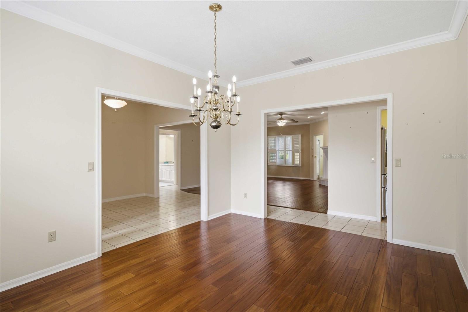LAUREL RIDGE 02 - Residential