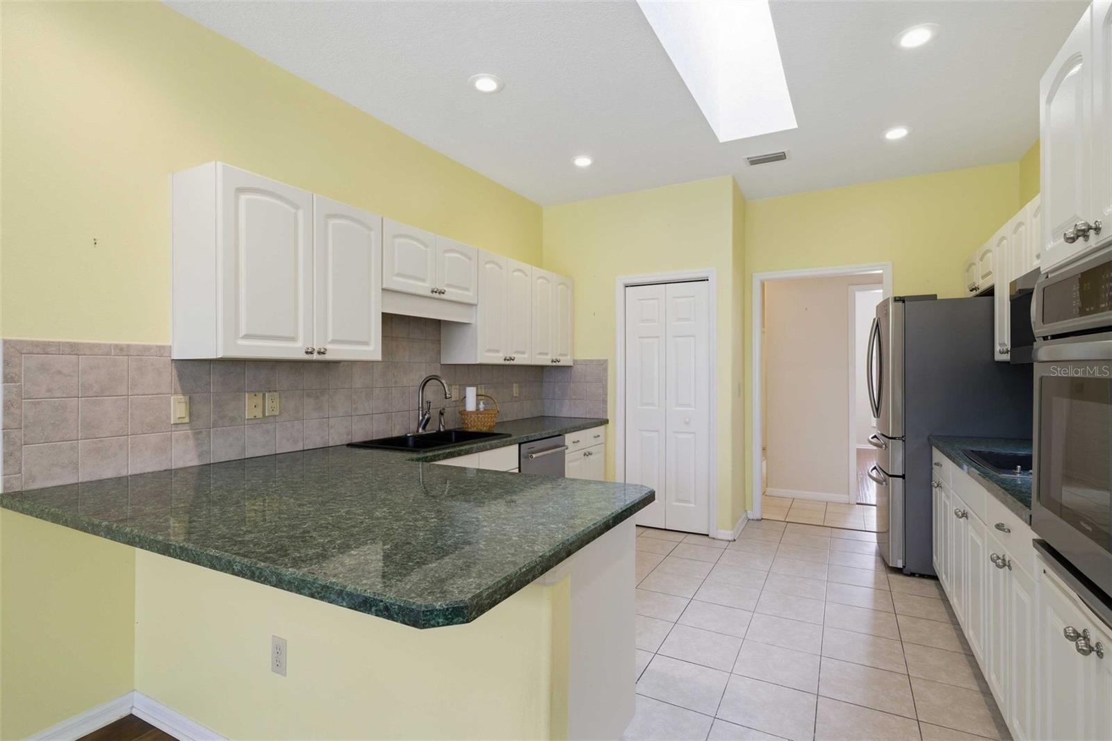 LAUREL RIDGE 02 - Residential
