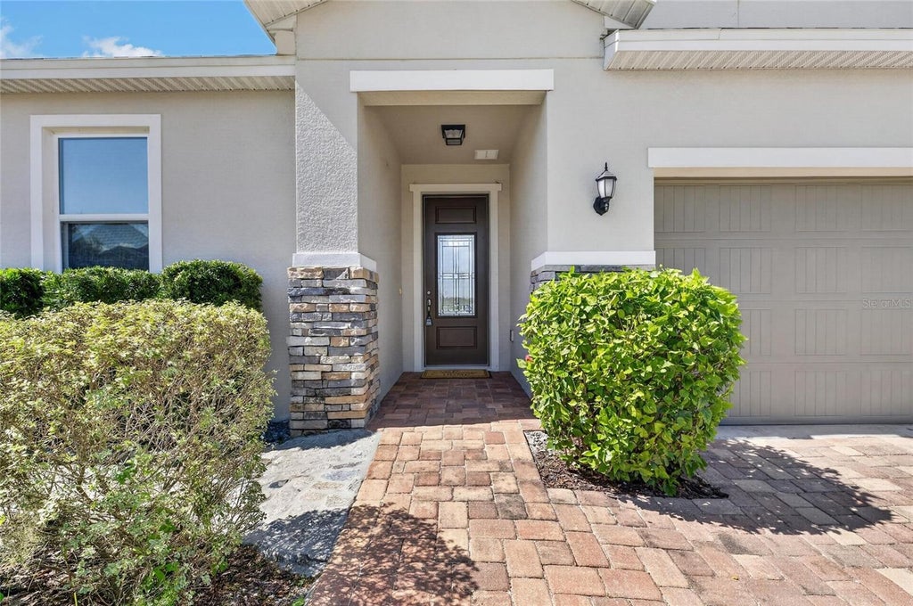 Photo of 11515 Brighton Knoll Loop, Riverview, FL 33579 (MLS # TB8558581)
