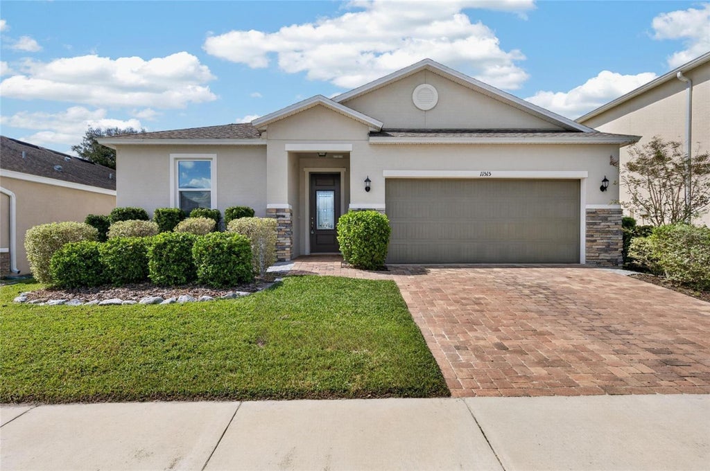 Photo of 11515 Brighton Knoll Loop, Riverview, FL 33579 (MLS # TB8558581)