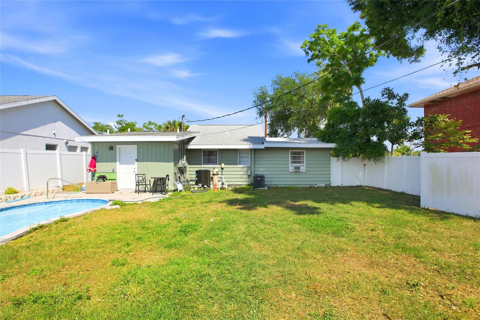 STICKNEY POINT PARK - Residential