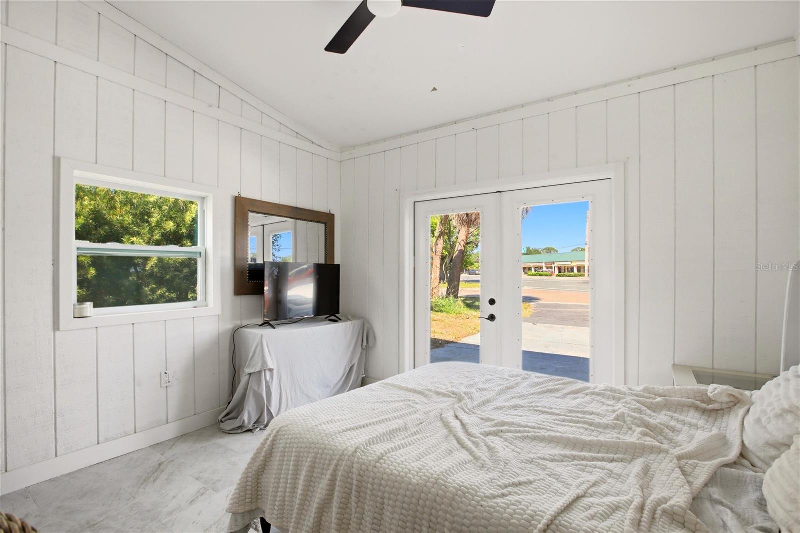 STICKNEY POINT PARK - Residential