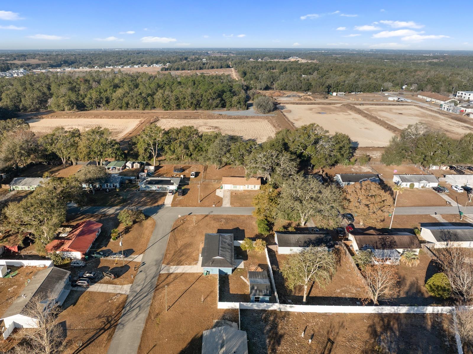 LADY LAKE APRIL HILLS - Residential