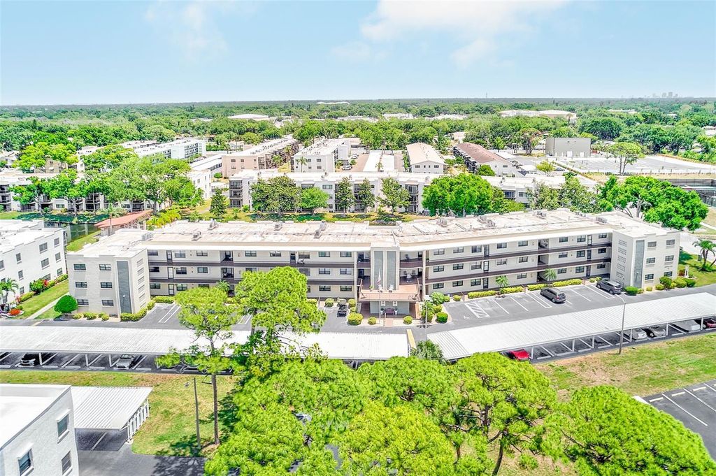 Photo of 7951 58th Avenue N #208, St Petersburg, FL 33709 (MLS # TB8505660)