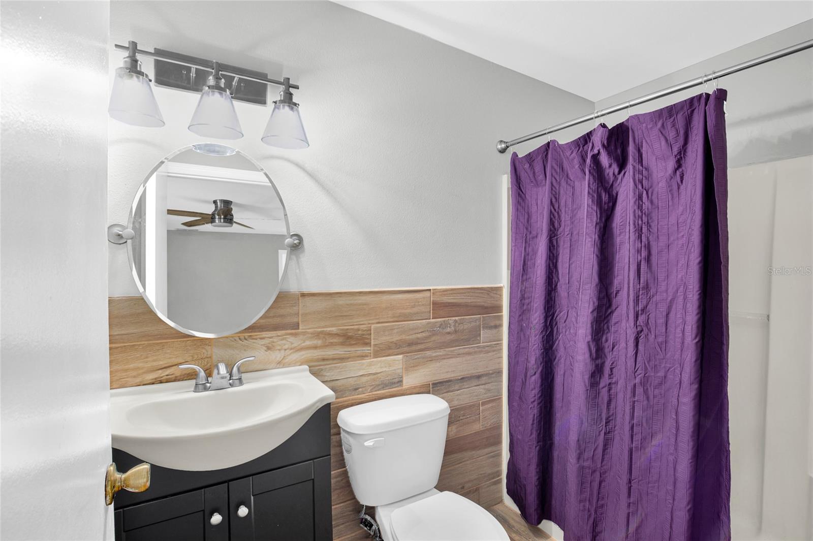 DELTONA LAKES - Residential