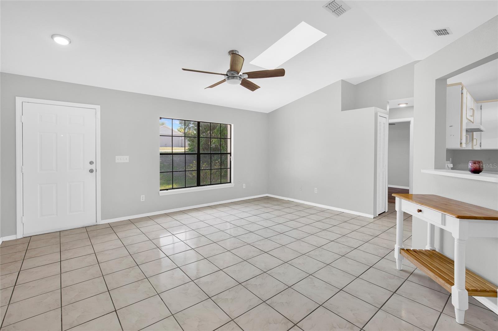 DELTONA LAKES - Residential