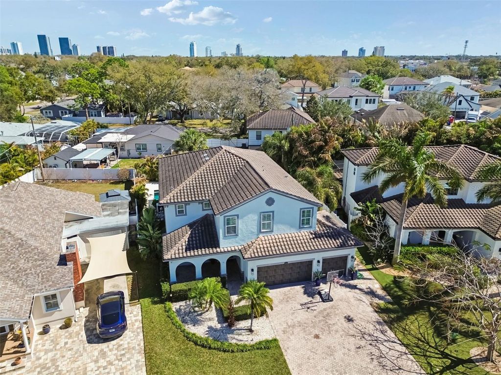 Photo of 3610 E Clark Circle, Tampa, FL 33629 (MLS # TB8481658)