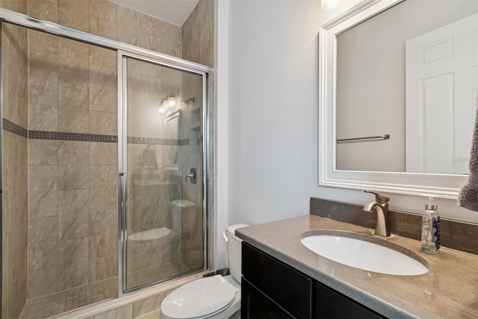 VIRGINIA PARK / MARYLAND MANOR AREA - Residential