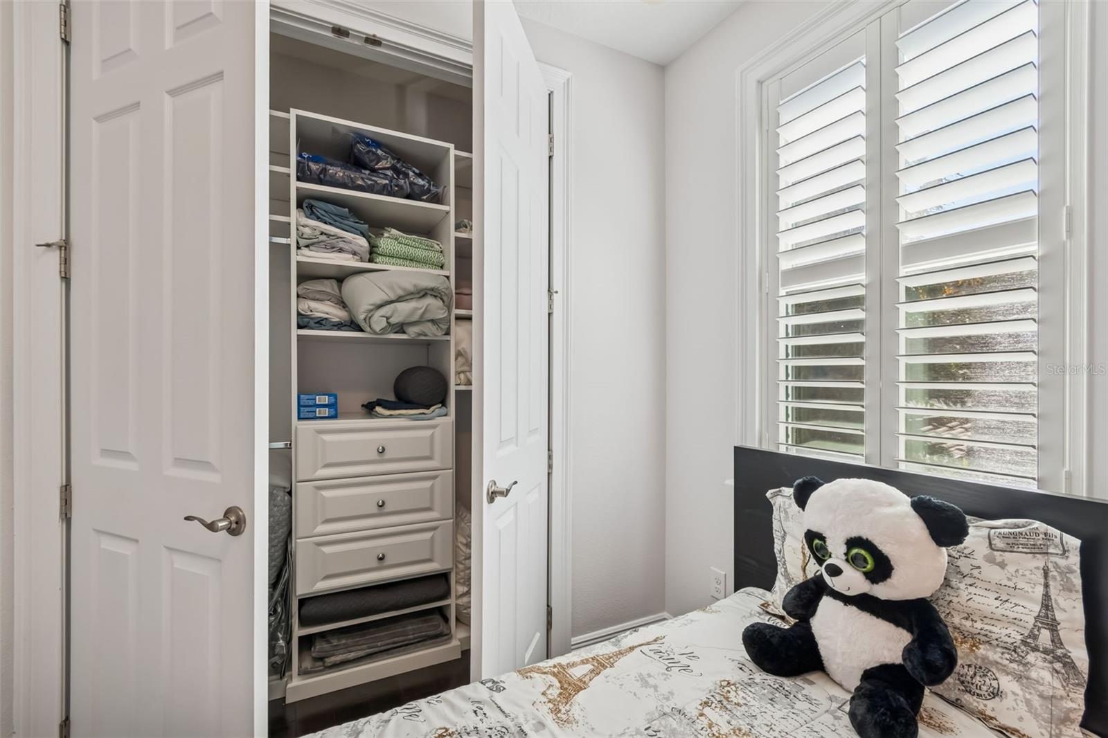 VIRGINIA PARK / MARYLAND MANOR AREA - Residential