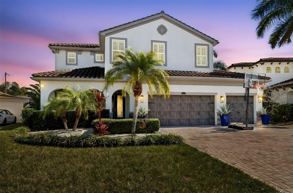 Photo of 3610 E Clark Circle, Tampa, FL 33629 (MLS # TB8481658)