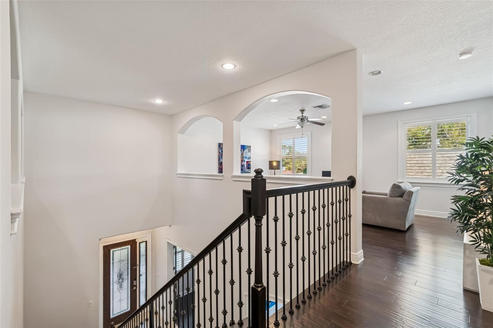 VIRGINIA PARK / MARYLAND MANOR AREA - Residential