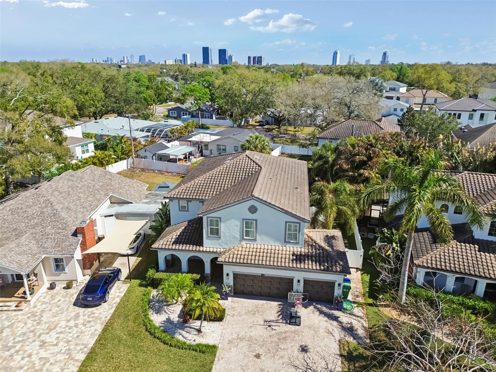 VIRGINIA PARK / MARYLAND MANOR AREA - Residential