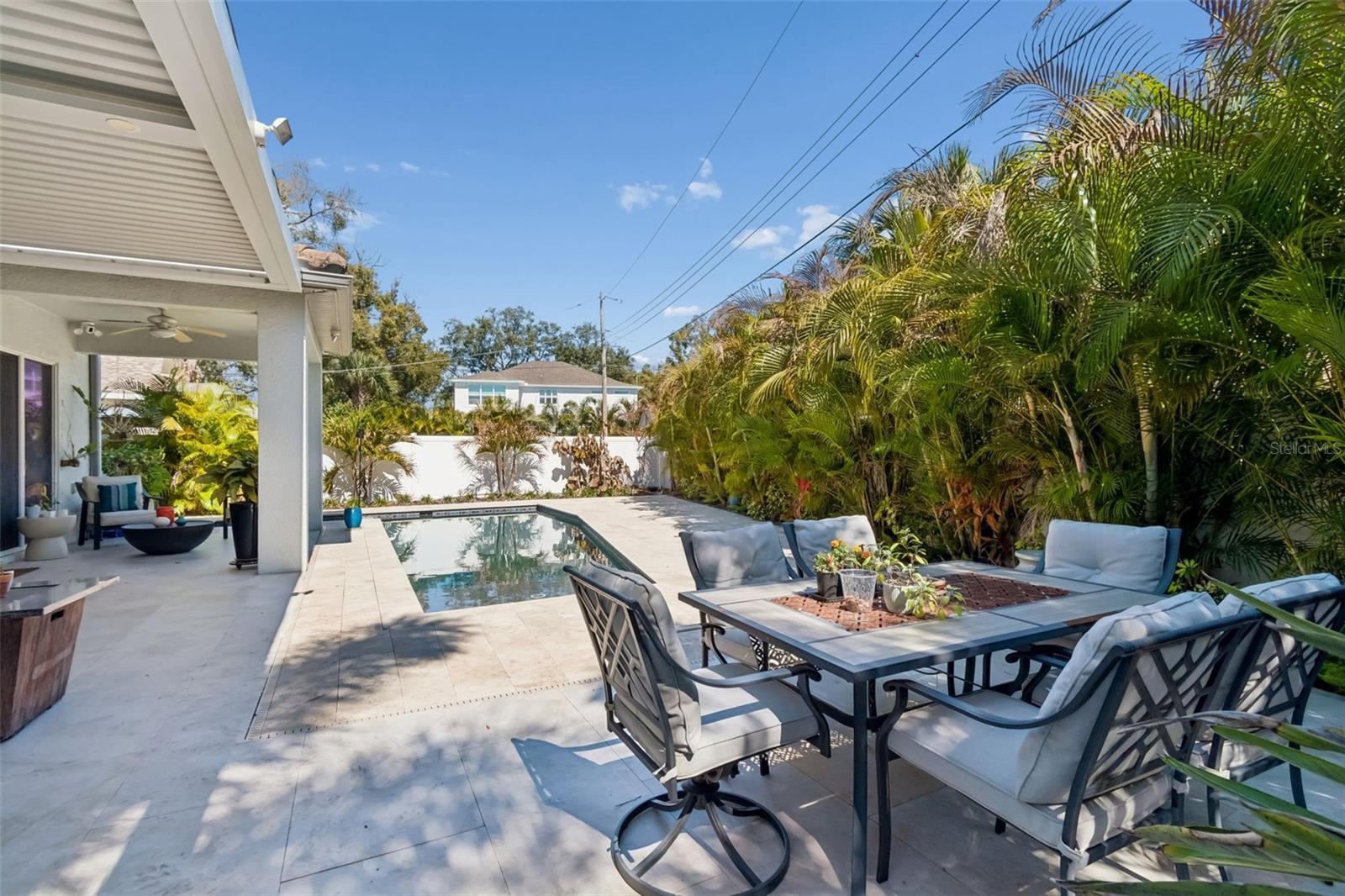 VIRGINIA PARK / MARYLAND MANOR AREA - Residential