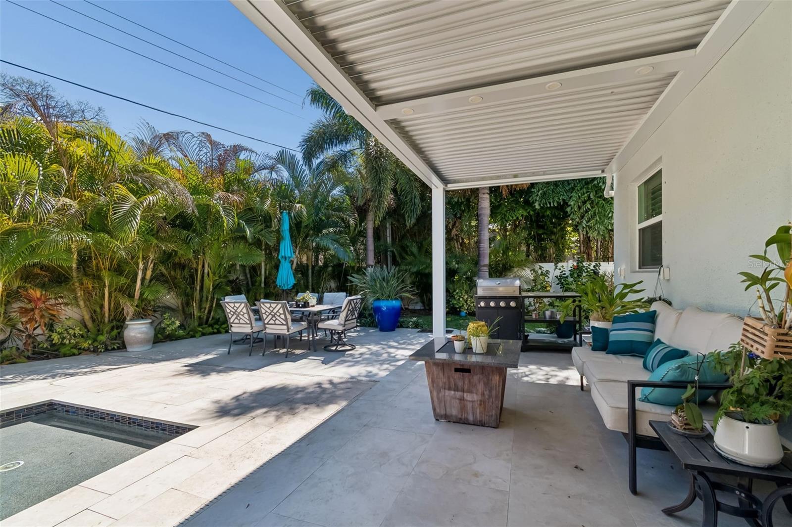 VIRGINIA PARK / MARYLAND MANOR AREA - Residential