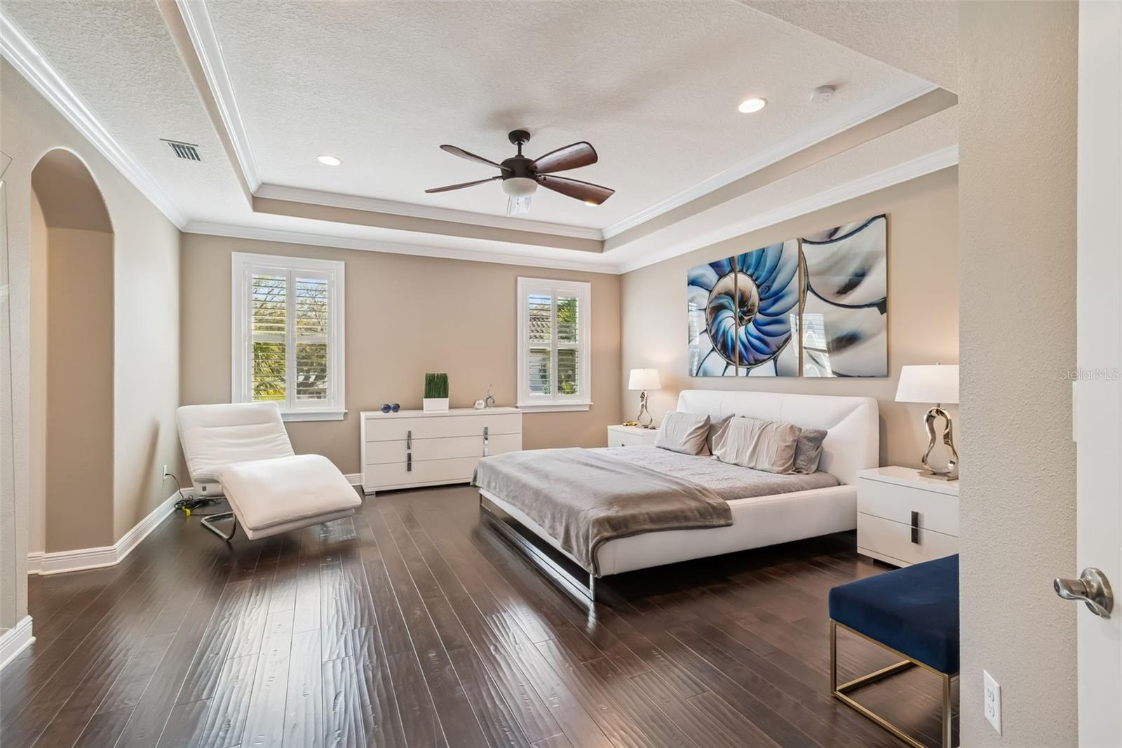 VIRGINIA PARK / MARYLAND MANOR AREA - Residential