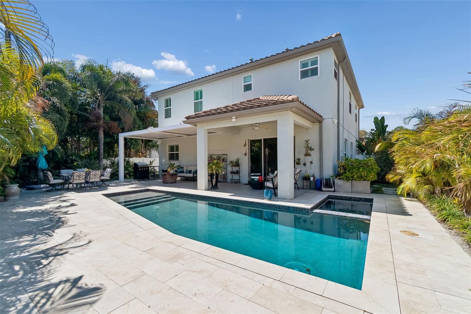 VIRGINIA PARK / MARYLAND MANOR AREA - Residential