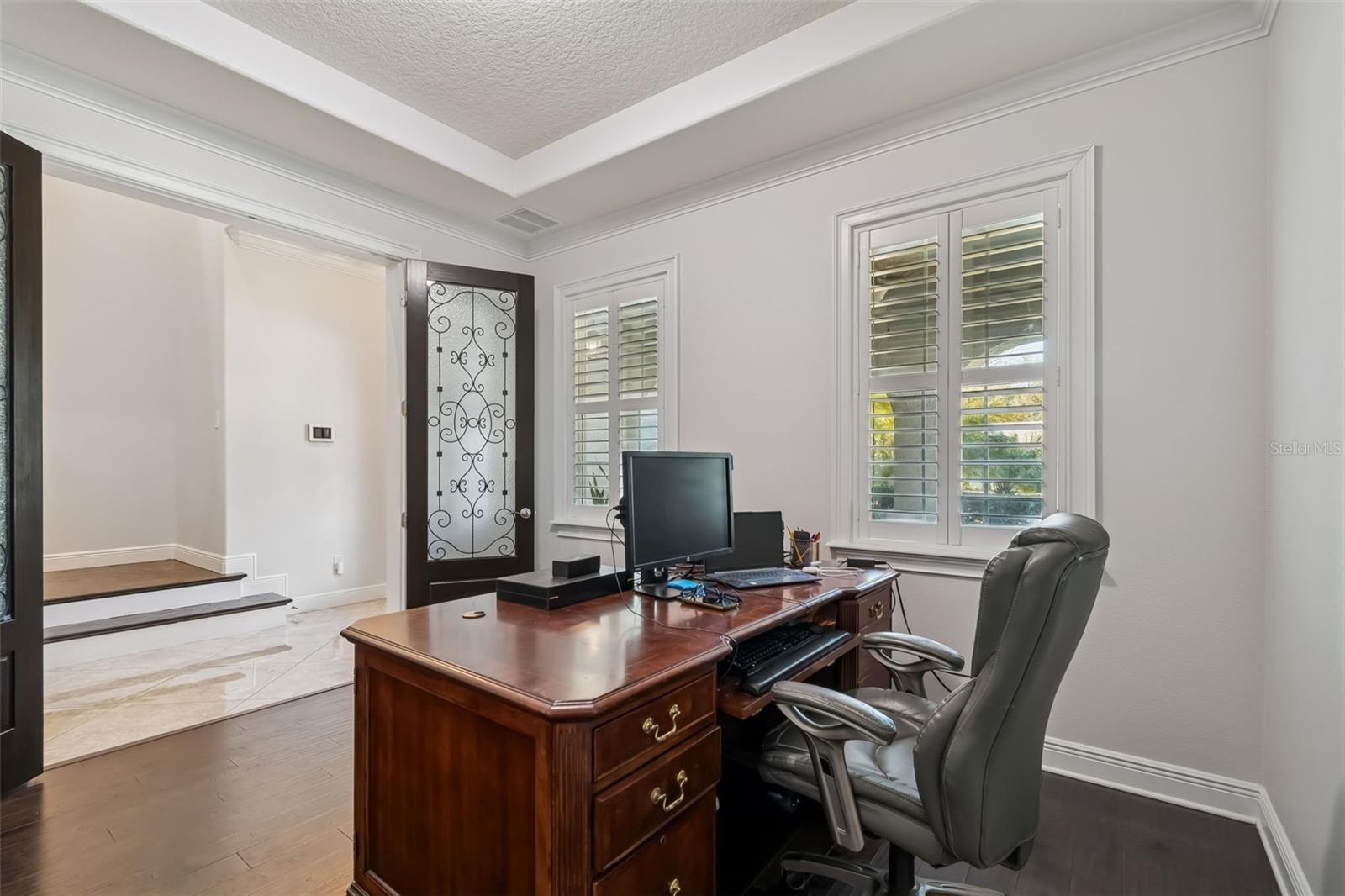 VIRGINIA PARK / MARYLAND MANOR AREA - Residential