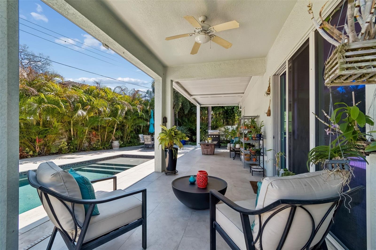 VIRGINIA PARK / MARYLAND MANOR AREA - Residential