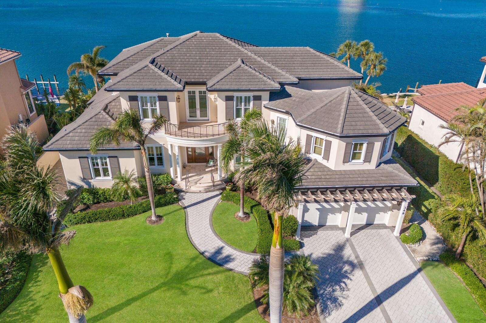 348 W ROYAL FLAMINGO DRIVE