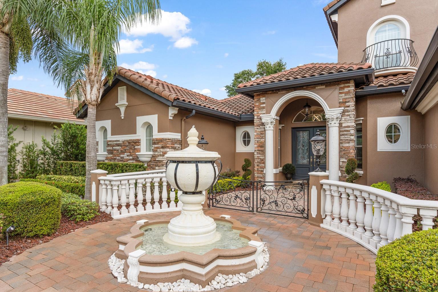 1450 BELFIORE WAY
