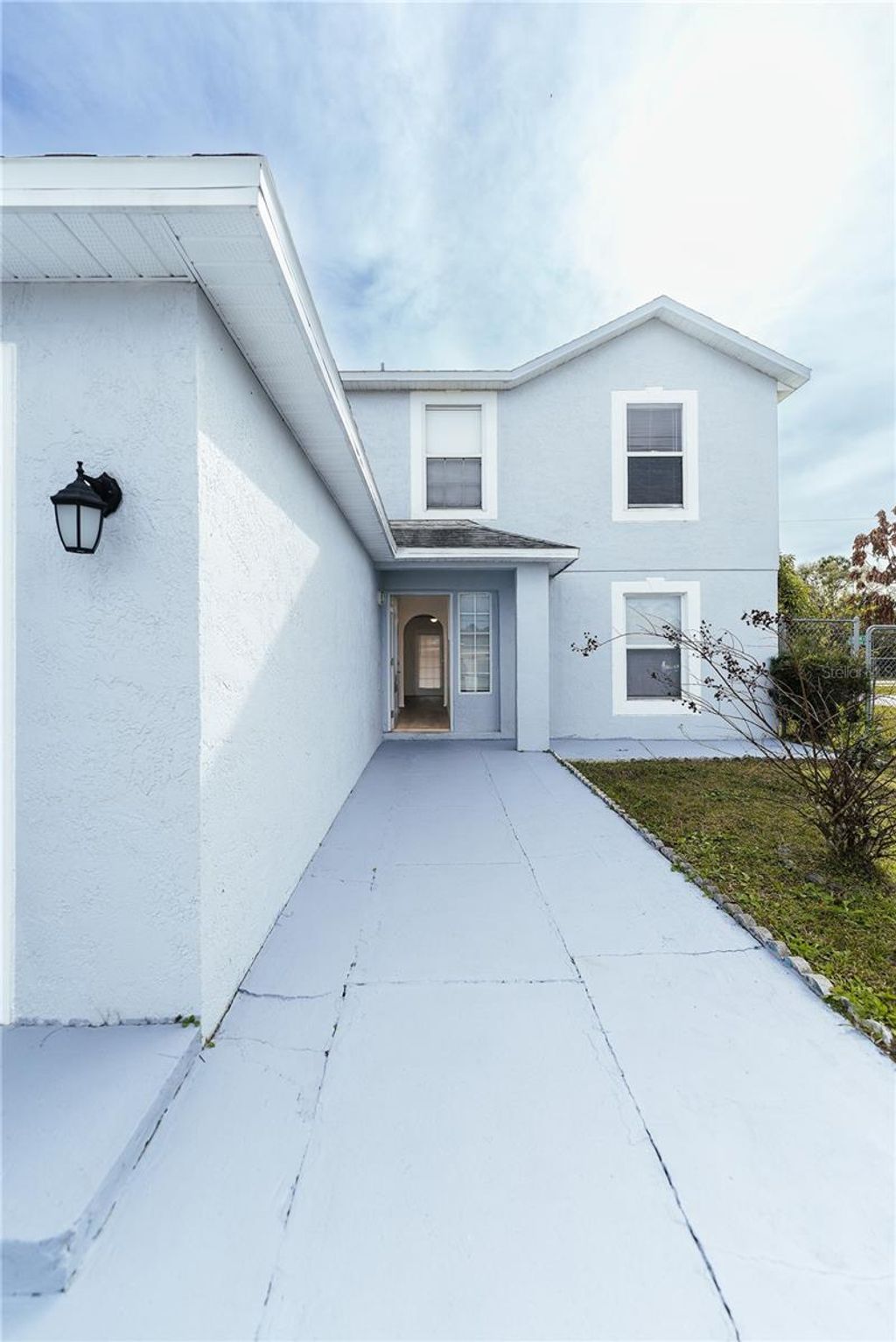 Photo of 945 Gateshead Court, Kissimmee, FL 34758 (MLS # S5134974)