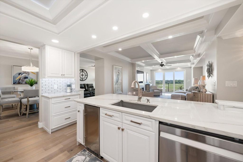 Photo of 6 Belleview Boulevard #608, Belleair, FL 33756 (MLS # TB8489478)