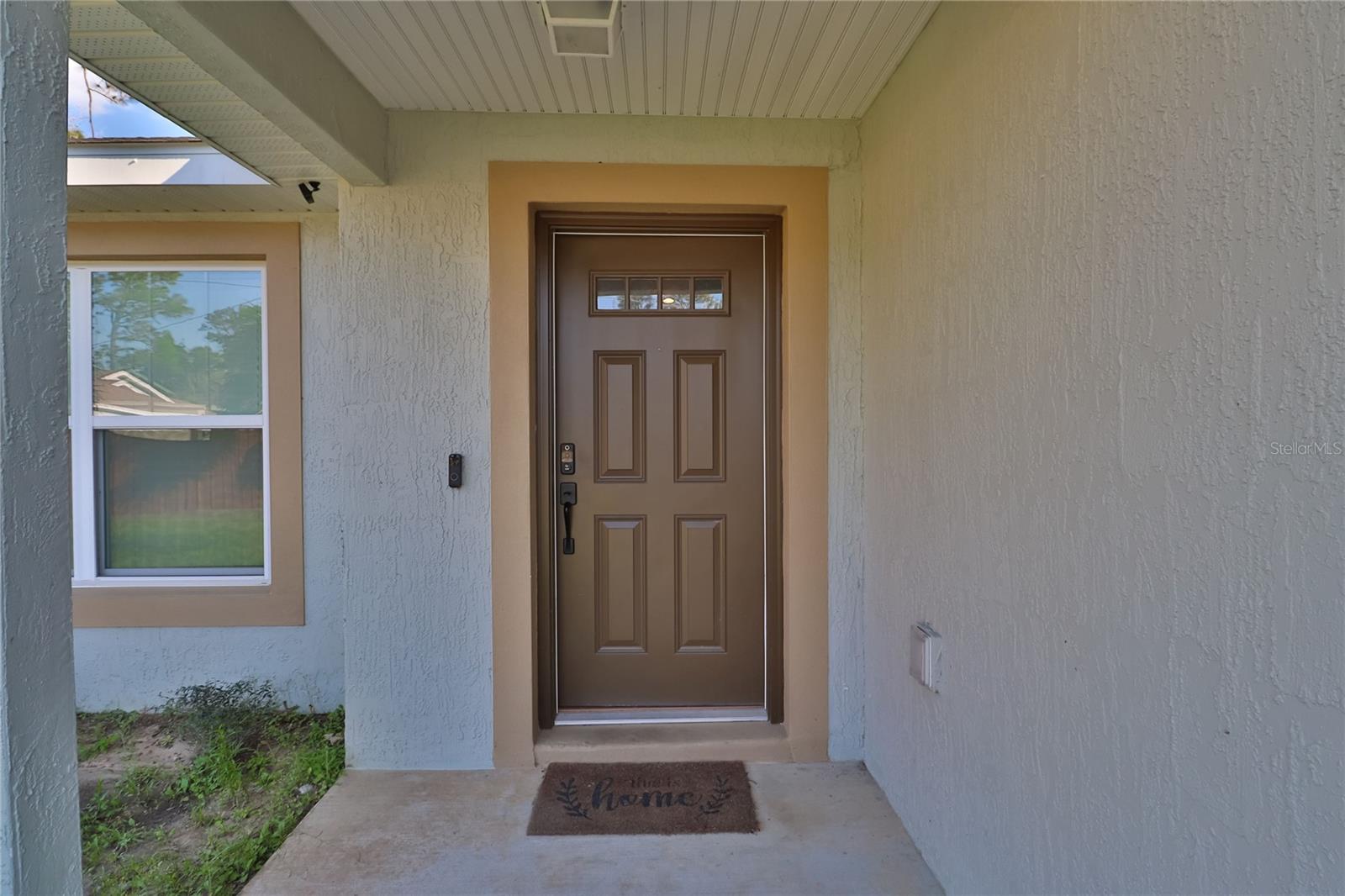 14 HEMLOCK LOOP COURT
