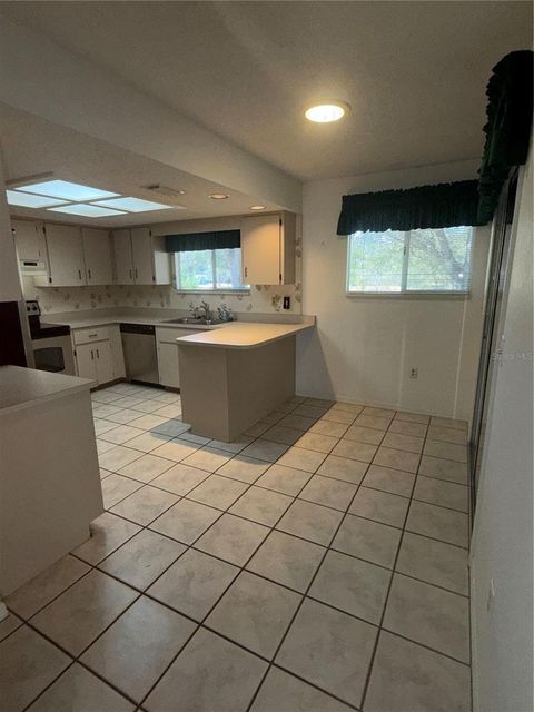 Tiny photo for 11590 SW 84th Avenue Road, Ocala, FL 34481 (MLS # OM719374)