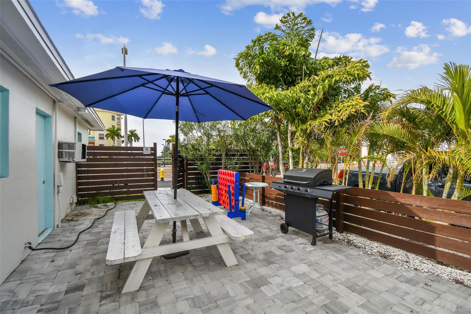 CONEY ISLAND - Residential Income