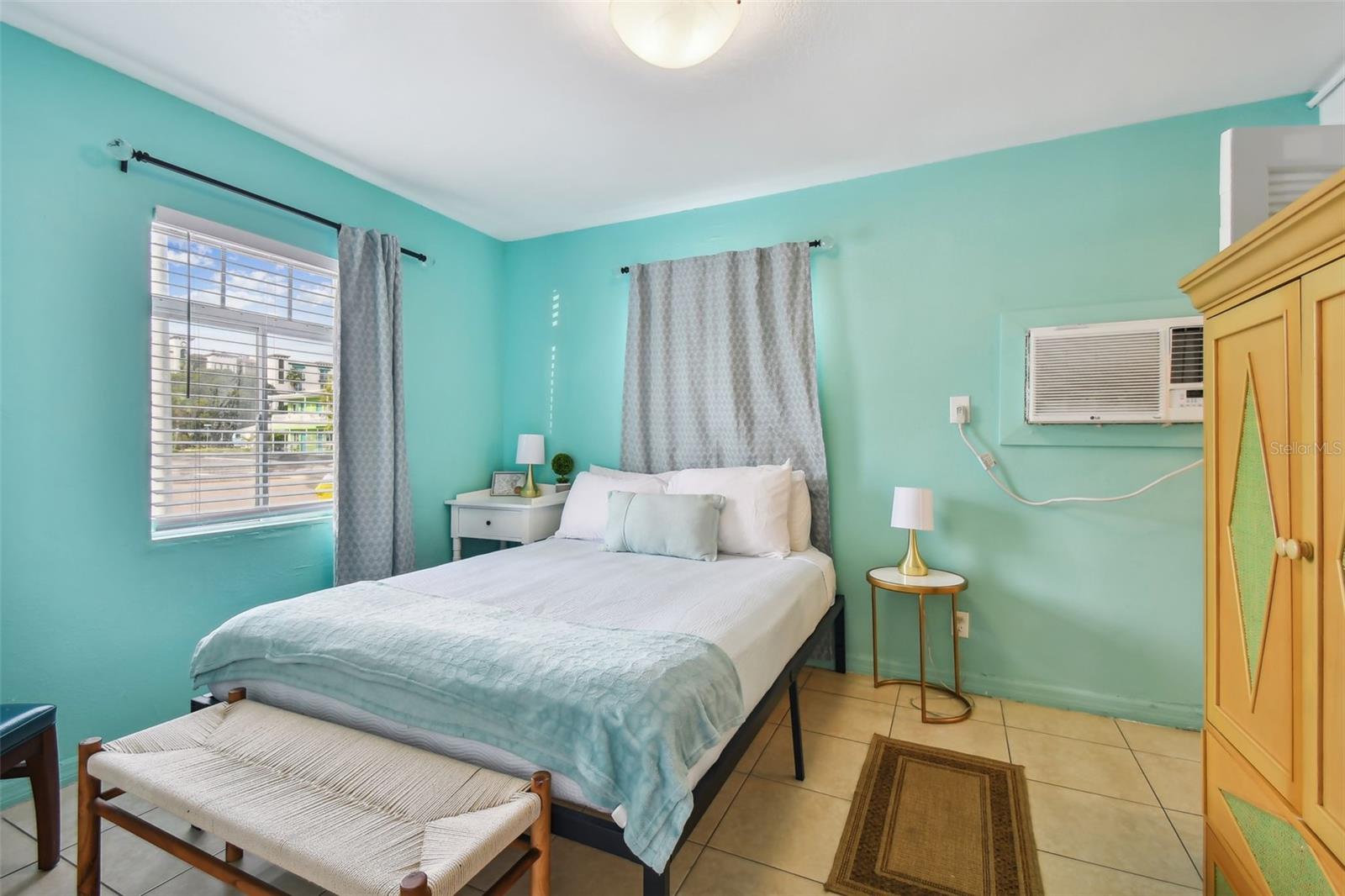 CONEY ISLAND - Residential Income