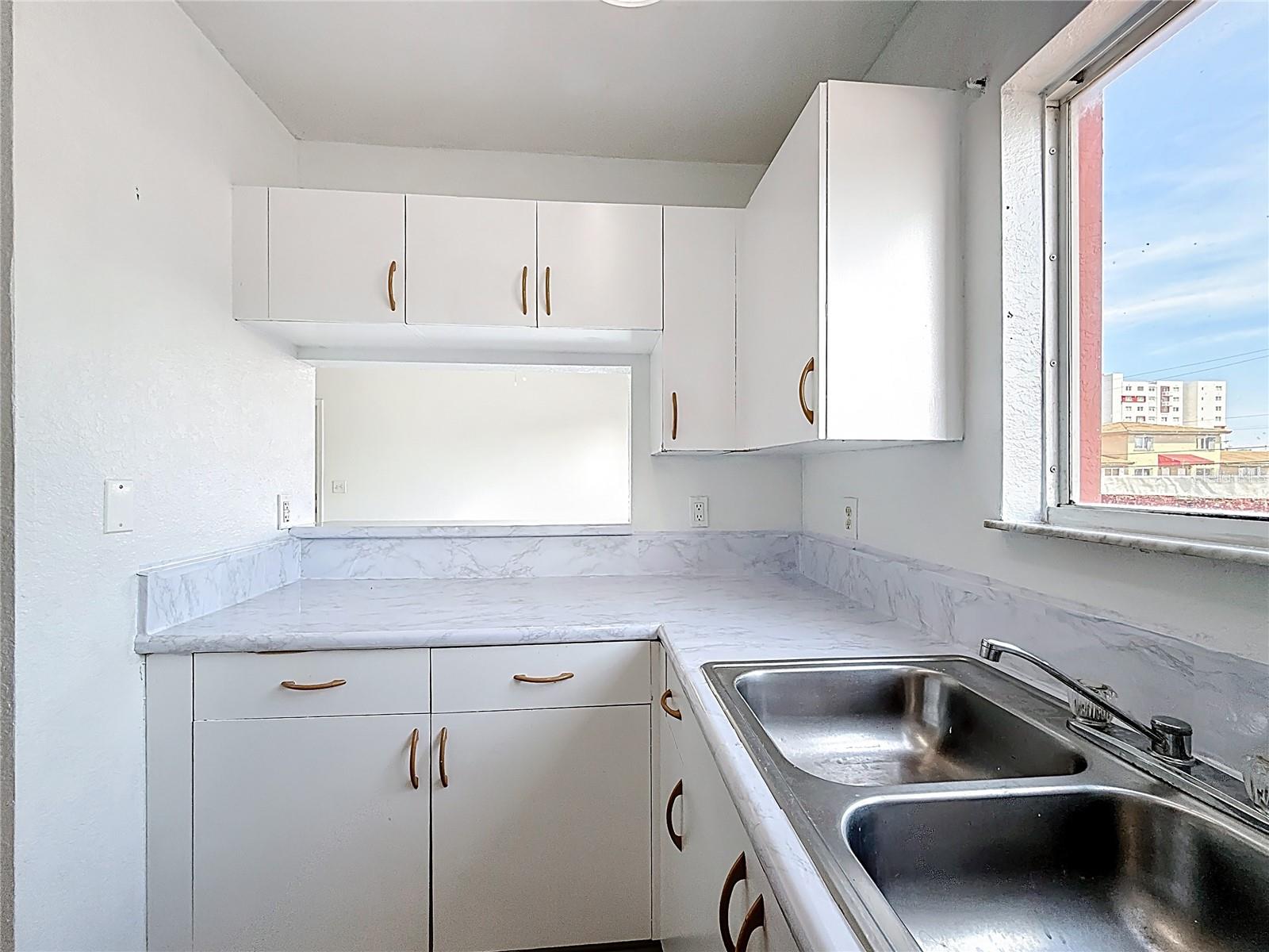 RALPH PLAZA II CONDO - Residential