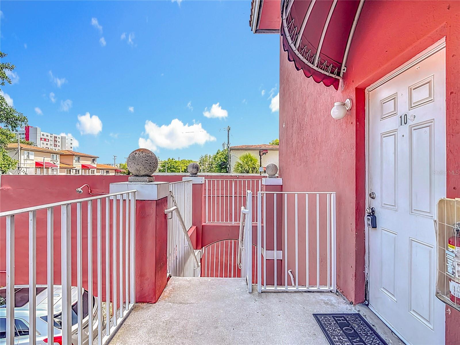 RALPH PLAZA II CONDO - Residential