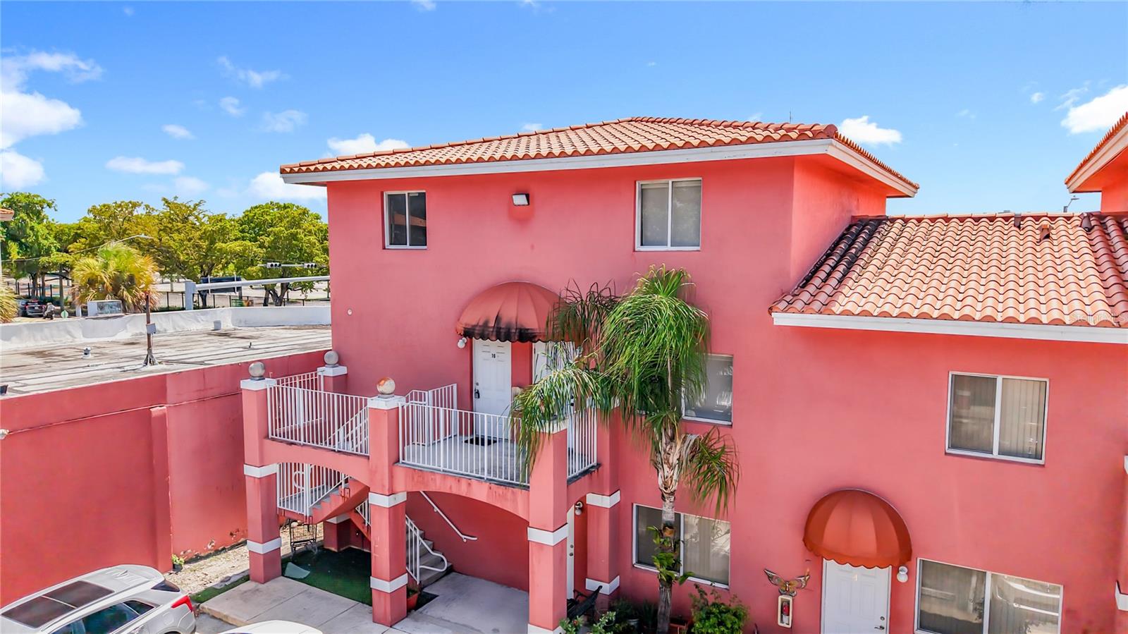 RALPH PLAZA II CONDO - Residential